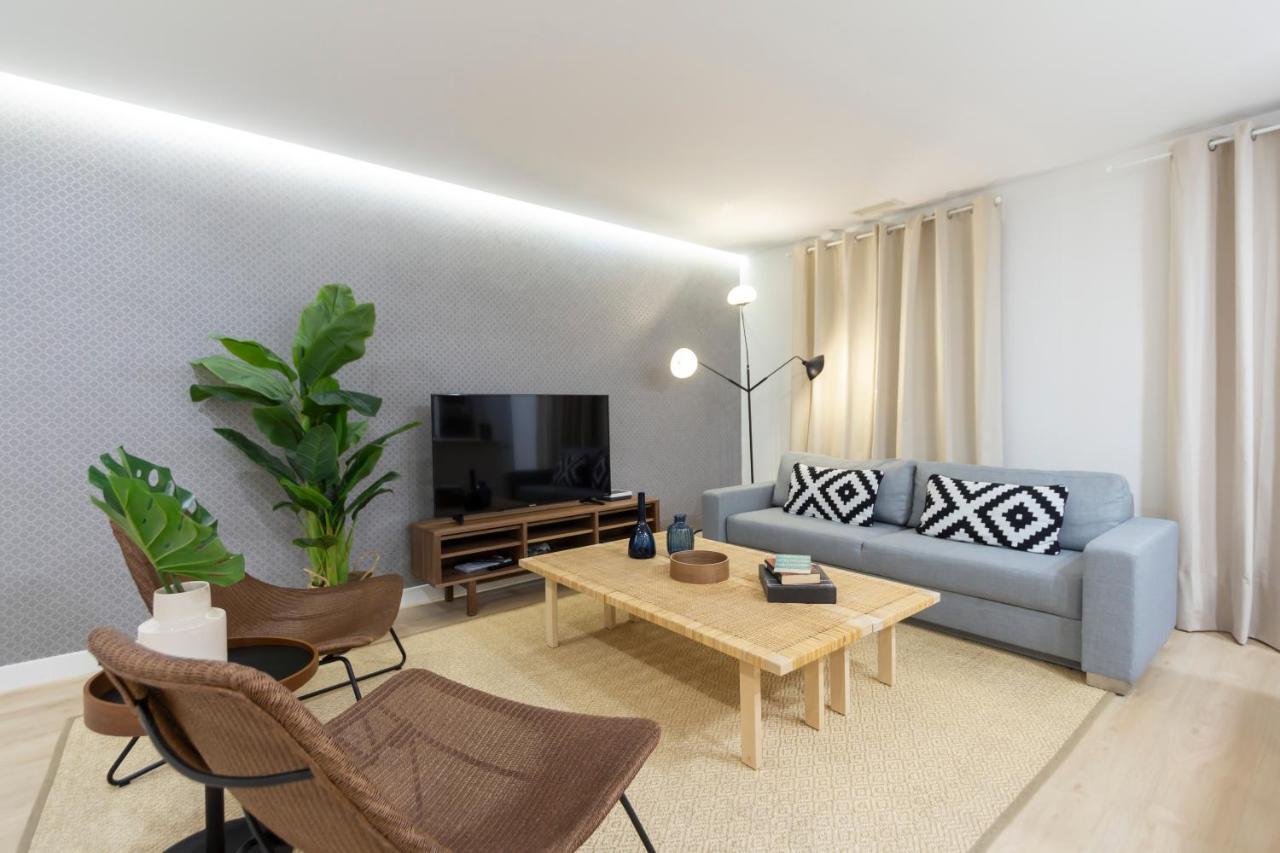 Dobohomes - Ibiza Madrid Exterior foto